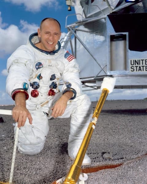 Alan Bean, Apollo 12 Lunar Module Pilot